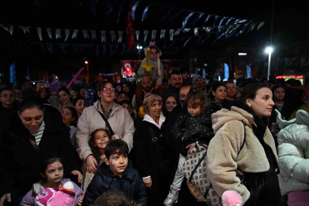 aydin buyuksehir belediyesi incirliovada vatandaslari ramazan etkinlikleri ile bulusturdu 7933d1ac5444