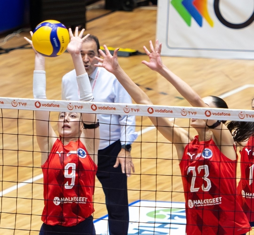 aydin buyuksehir belediyespor sahasinda maglup ebc4fa5afb87