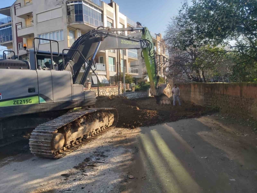 aydin buyuksehir yol calismalarina devam ediyor aedab36fbc55