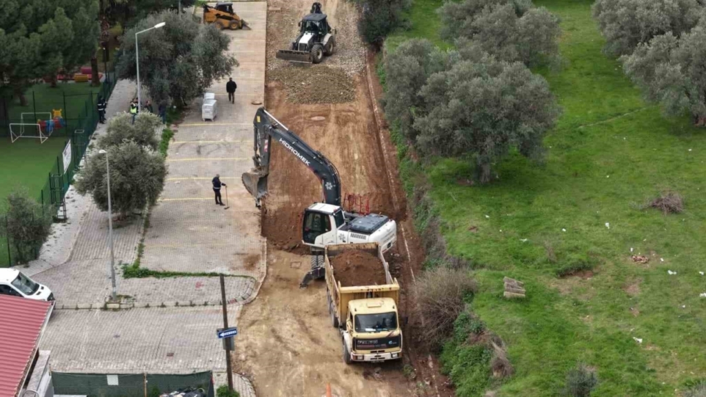 Aydın’da 400 milyon liralık yol yatırımında ilk kazma vuruldu 6 aydinda 400 milyon liralik yol yatiriminda ilk kazma vuruldu fa82f51aa469