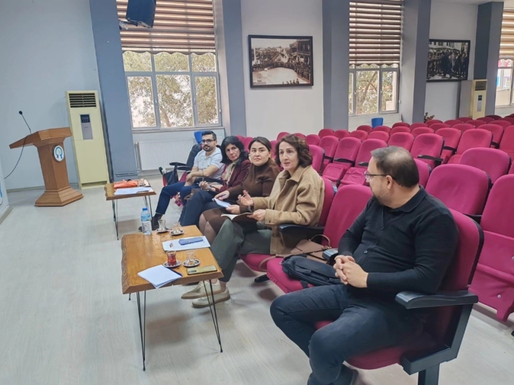 aydinin temsil edecek 21 projeye rehberlik semineri f7c8387d8e2a