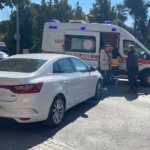 Aynı yerde 15 dakika ara ile kaza oldu, vatandaşlar duruma tepki gösterdi