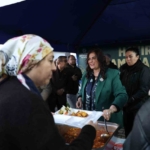 Başkan Çerçioğlu İncirliova’da kurulan iftar sofrasında vatandaşlarla bir araya geldi