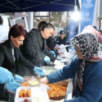 Başkan Çerçioğlu vatandaşları iftar sofrasında buluşturdu