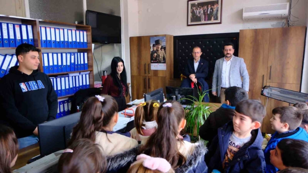baskan doganca minikleri belediyede agirladi c6d0f012f76e