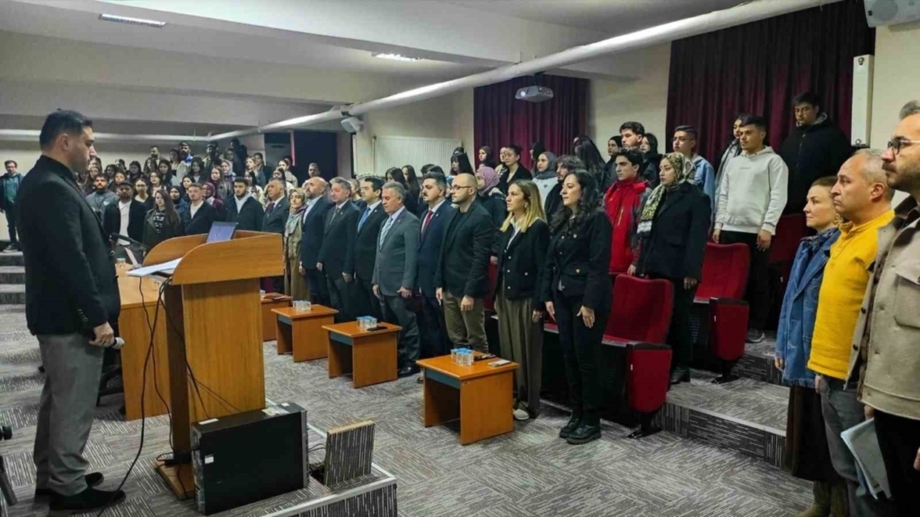 buharkent myoda girisimcilik zirvesi gerceklestirildi 46ea27ea85d8
