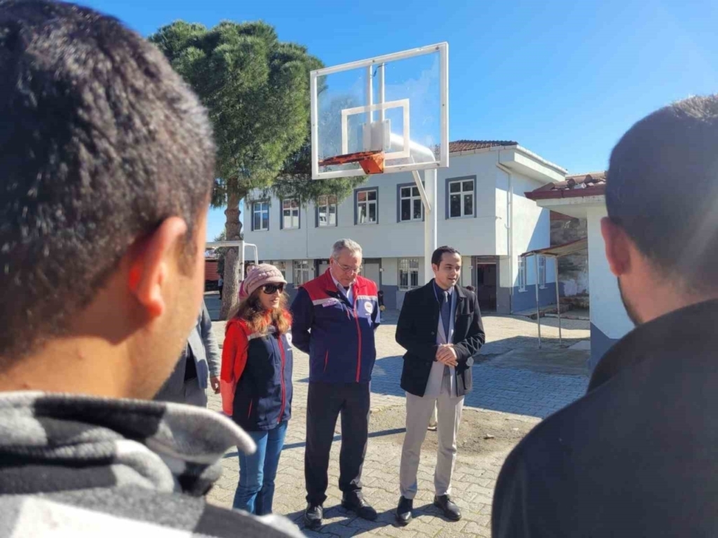 buharkentte kursiyerler zeytin agaclari basinda ter doktu 0d5a3a28bfed