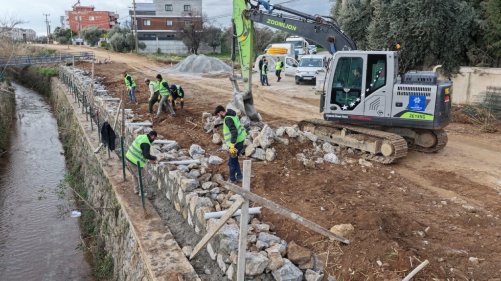 buyuksehir aydinda calismalarini surduruyor 121e570f6dcc
