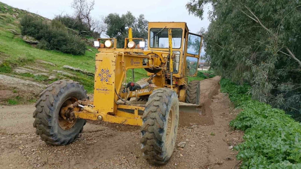 buyuksehir aydinda calismalarini surduruyor b893d863dfd7