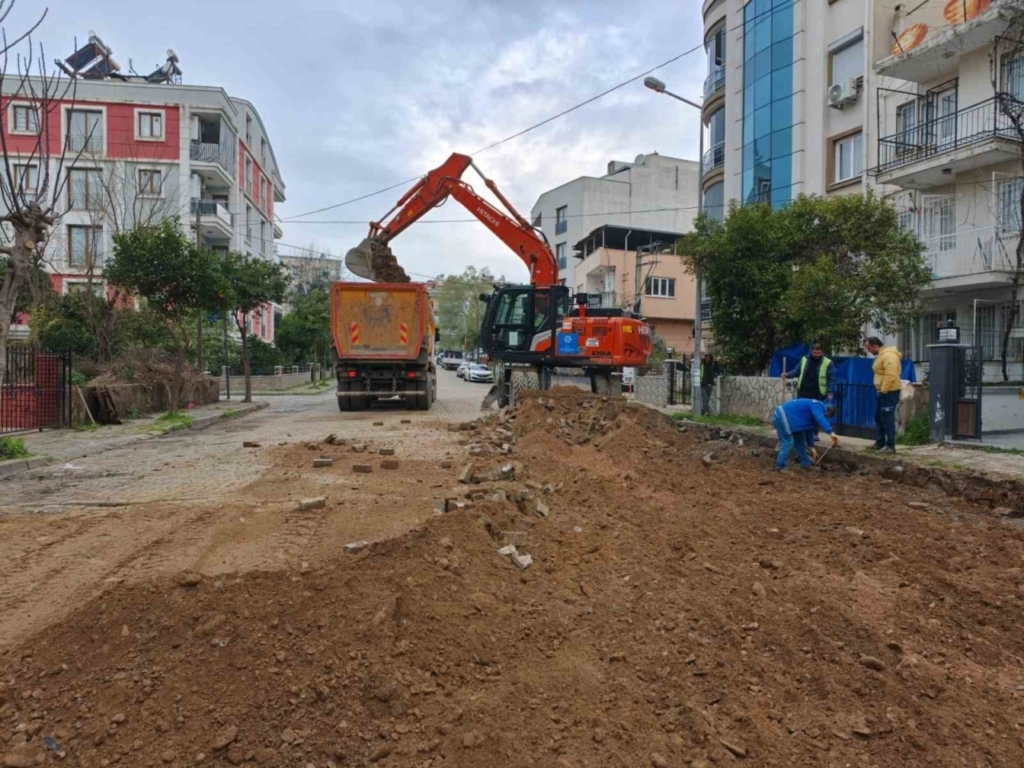 buyuksehir ekipleri kentin dort bir yaninda calismalarini surduruyor 756e48b200a4