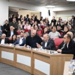 Büyükşehir’in ücretsiz diş sağlığı hizmetine CHP’den ’ret’ oyu