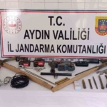 Çine’de kaçak kazıya jandarmadan suçüstü operasyonu: 3 gözaltı