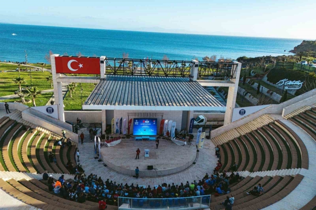didimde yelken heyecani odul toreniyle sona erdi af9ad0d54d20
