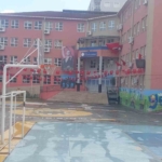 Efeler’de ikinci dönem "Bayrak Sevgisi" dersiyle başlayacak