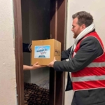 Efeler’de vatandaşlara gıda desteği