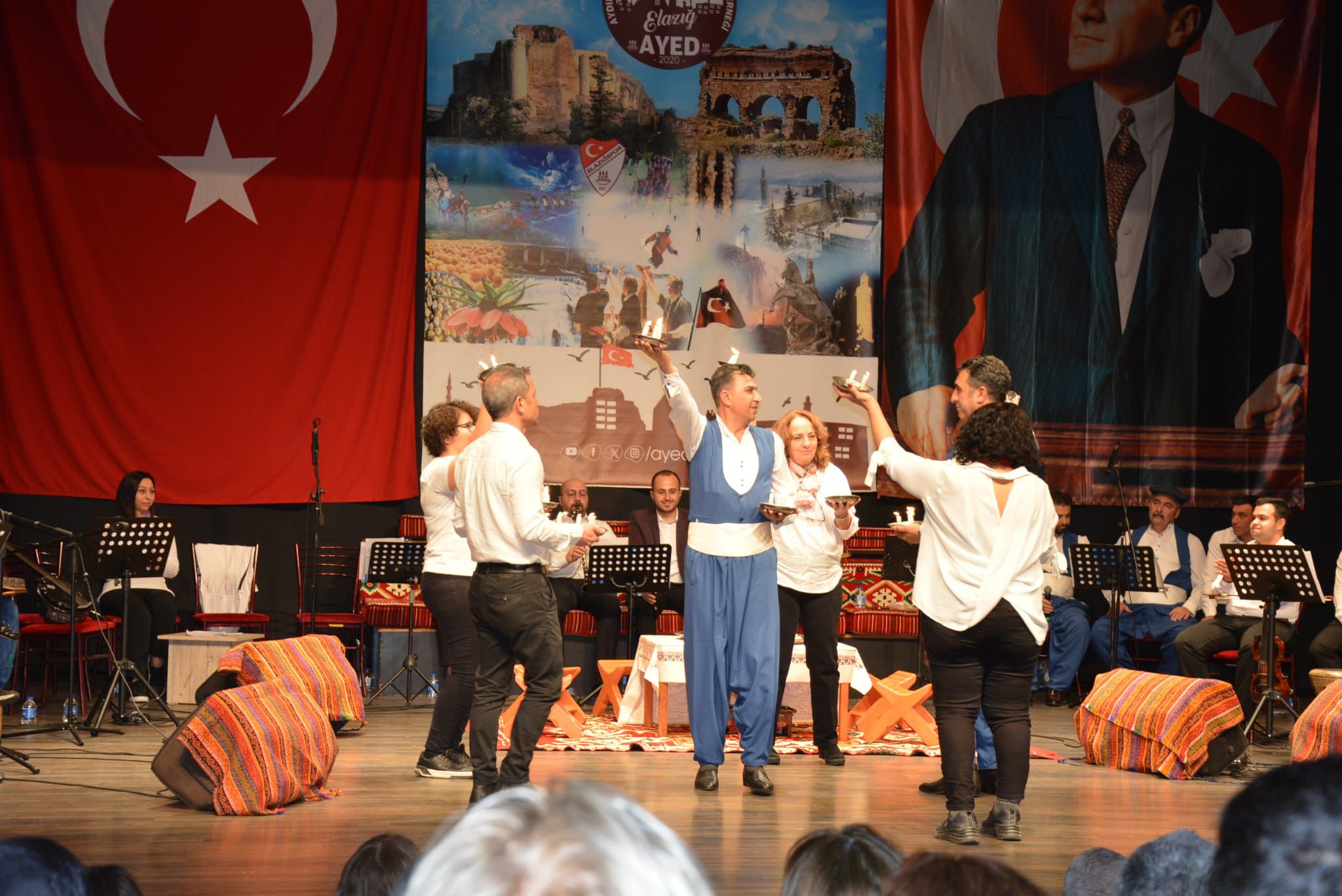 Aydın’da Elazığ Rüzgârı: Kürsübaşı Gecesi Yoğun İlgi Gördü