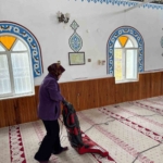 Germencik’te Ramazan ayı öncesi camiler temizlendi