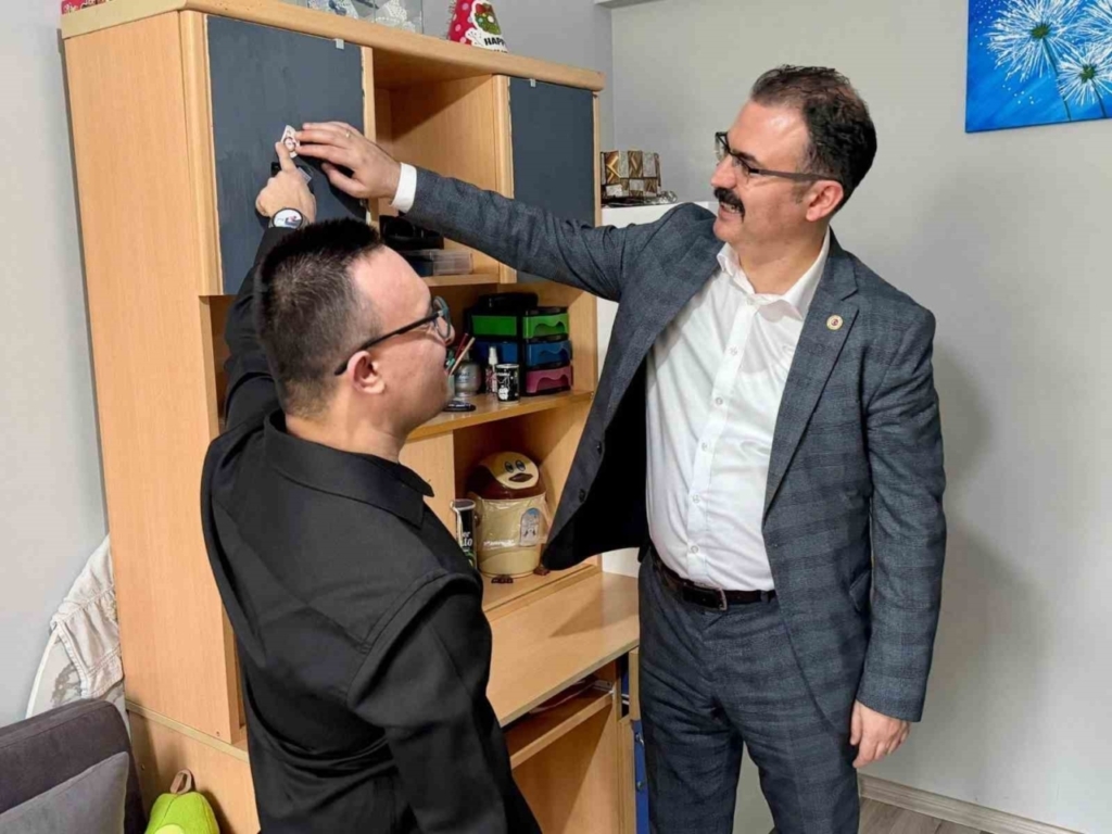 kaymakam ates ogrencilerin evine konuk oldu 43e03087a7f2