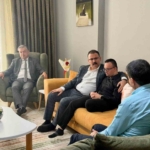 Kaymakam Ateş, öğrencilerin evine konuk oldu