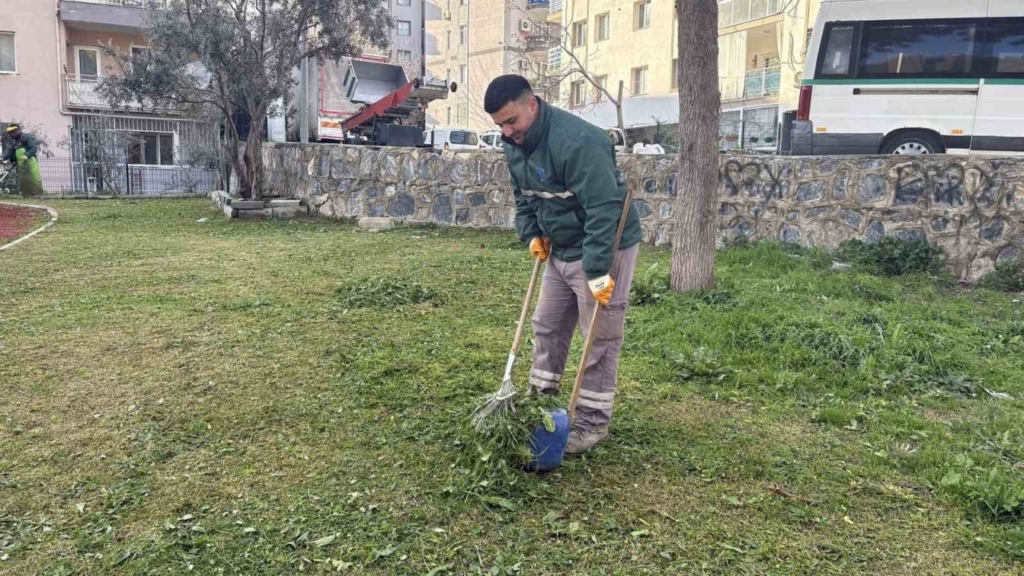 Kuşadası Belediyesi daha temiz ve daha yeşil bir kent için çalışıyor 2 kusadasi belediyesi daha temiz ve daha yesil bir kent icin calisiyor 63b1ff6b49d7