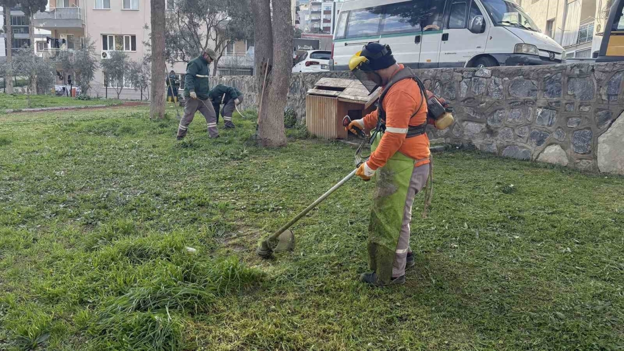 Kuşadası Belediyesi daha temiz ve daha yeşil bir kent için çalışıyor 1 kusadasi belediyesi daha temiz ve daha yesil bir kent icin calisiyor b1694cfe2328