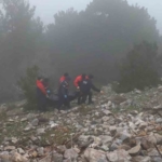 Kuşadası’nda uçurumdan düşen şahıs hayatını kaybetti