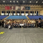 Minik efeler birincilik için yarıştı