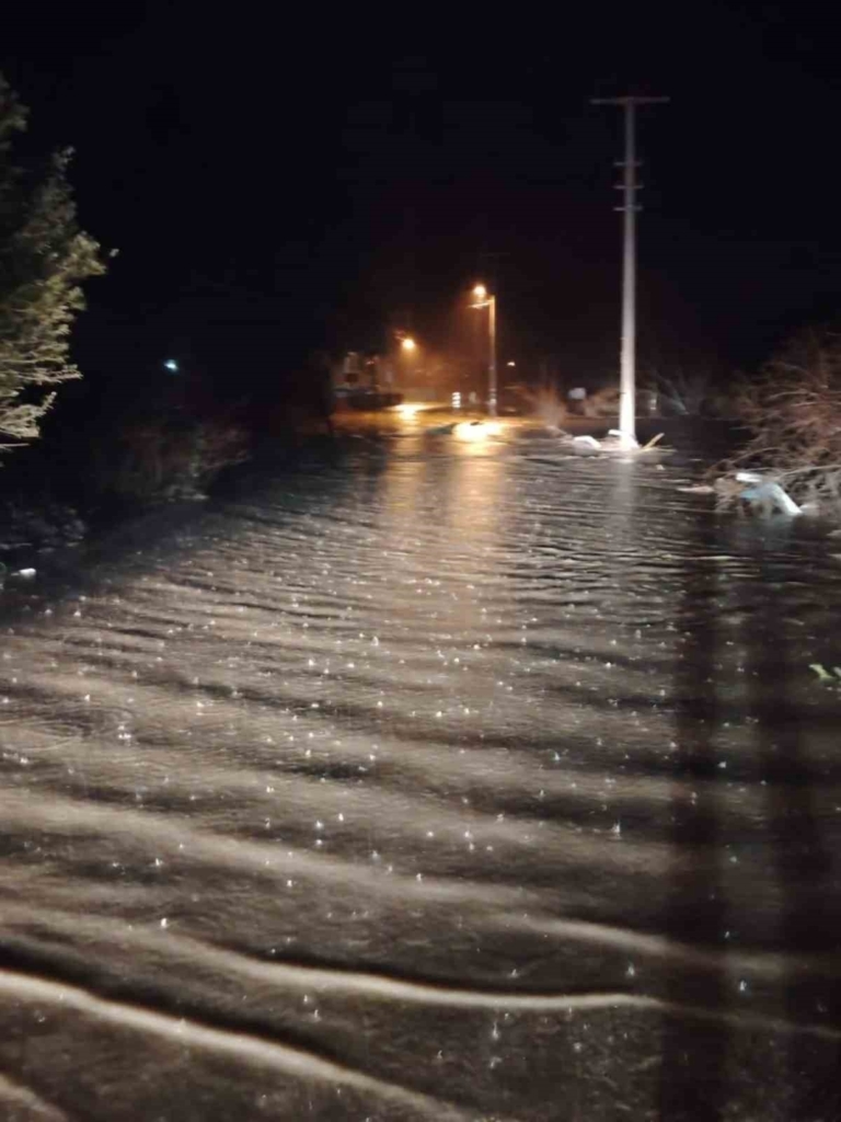 naipli cayi tasti germencik belediyesi ekipleri mudahale etti 4afa2f4a3b6c