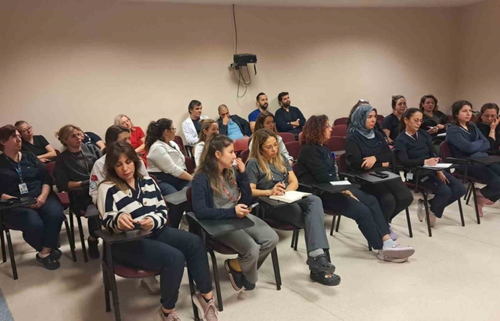 nazillide saglik hizmetleri kalitesini artirmak icin toplandilar b3a86889089b