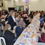 Nazilli’de vatandaşlar Vakıflar Müdürlüğü’nün iftarında buluşuyor