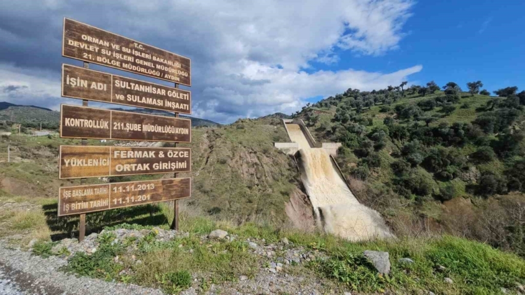 Sultanhisar’da göletler sağanakla doldu taştı 2 sultanhisarda goletler saganakla doldu tasti 75181ca6b35e