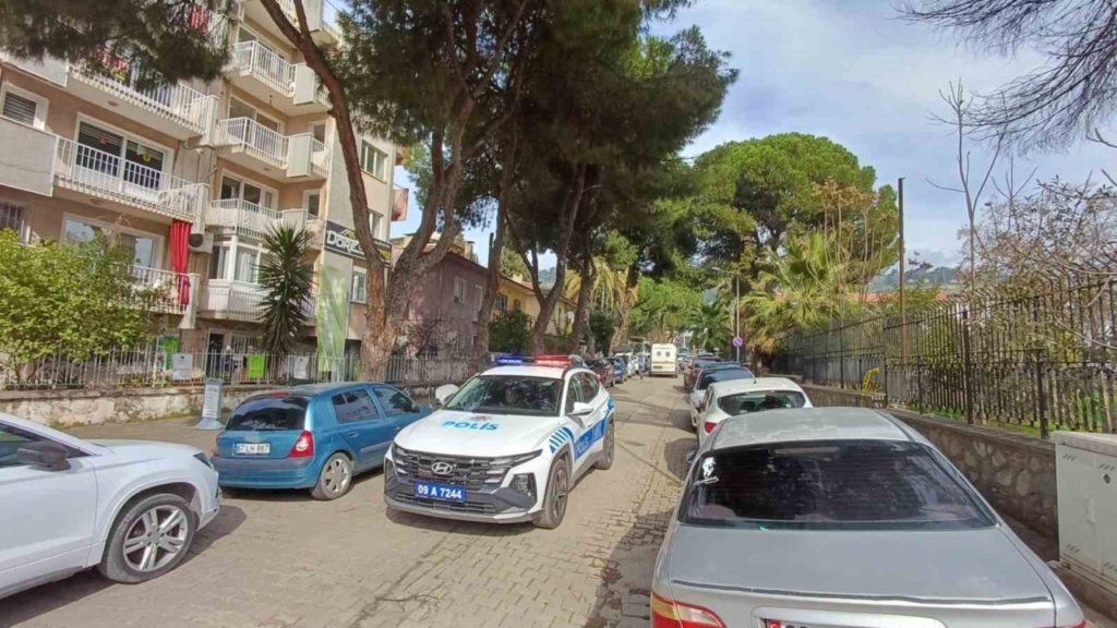 yasli cift evinde bicaklanarak oldurulmustu evde bos altin keseleri bulundu 31cc6dcb7823