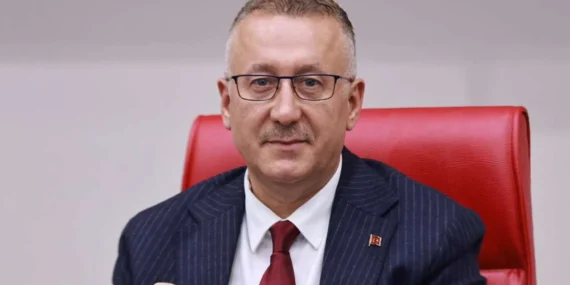 AK Parti’de yasak aşk istifası