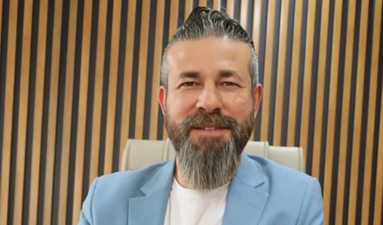 İş adamı kızının gözü önünde öldürüldü!