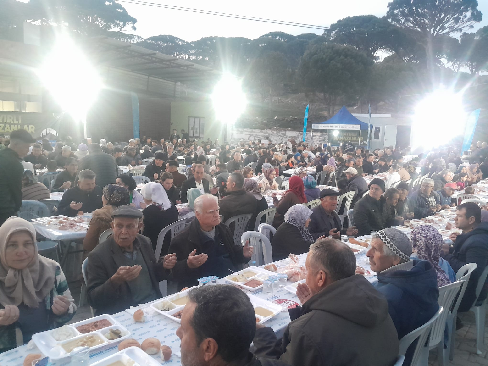 AK Parti Kuyucak İlçe Başkanı Ali Güçlü’den İftar Alanı Tepkisi