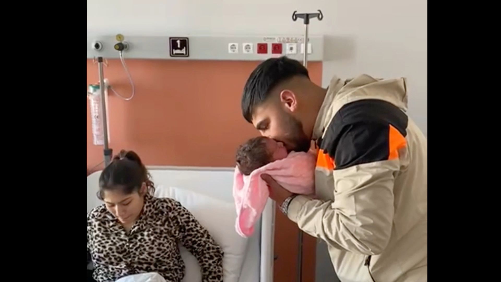 Baba olduğu gün cezaevine gönderildi