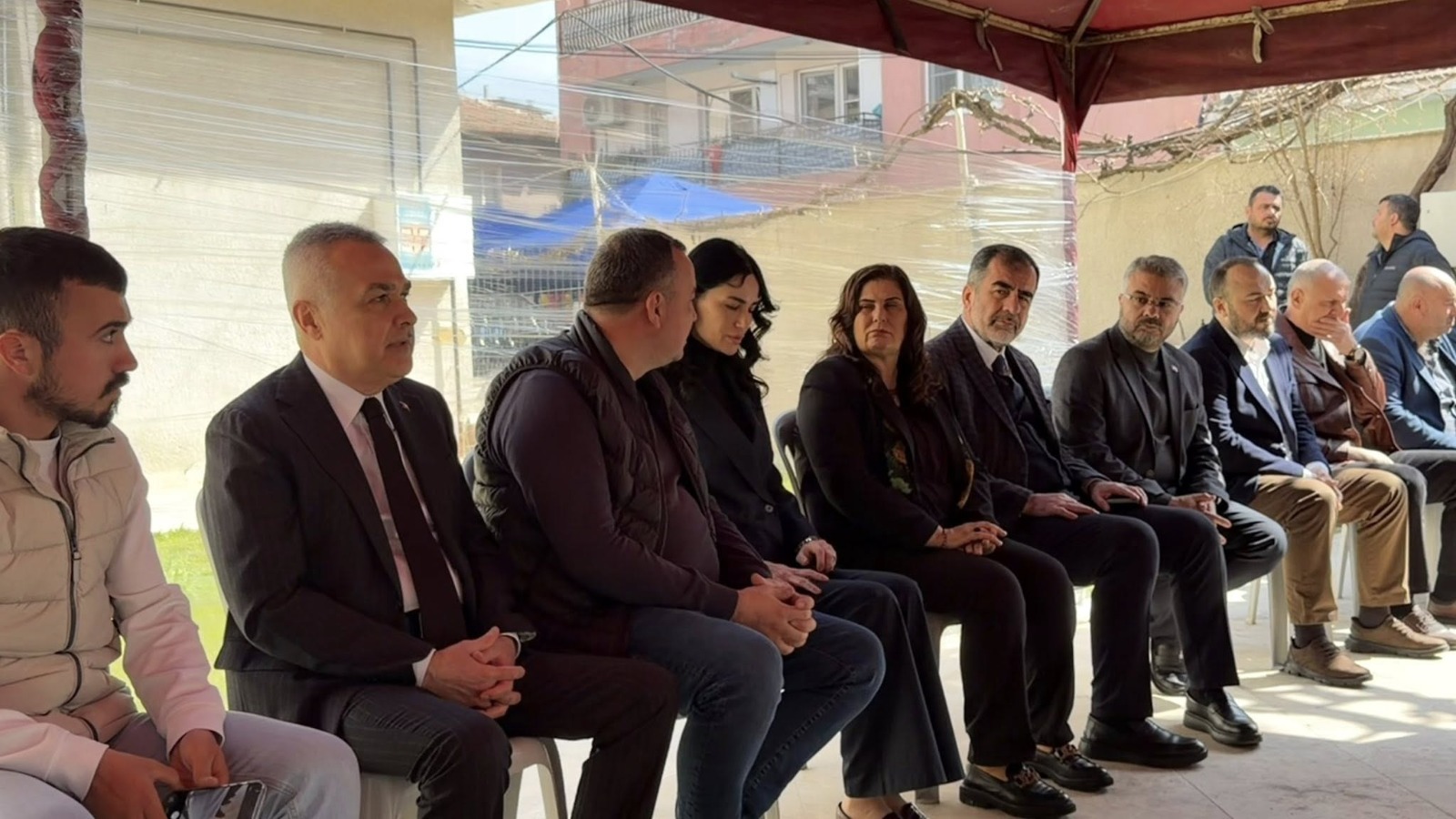 AK Parti Aydın’dan Başkan Çondur’a taziye ziyareti