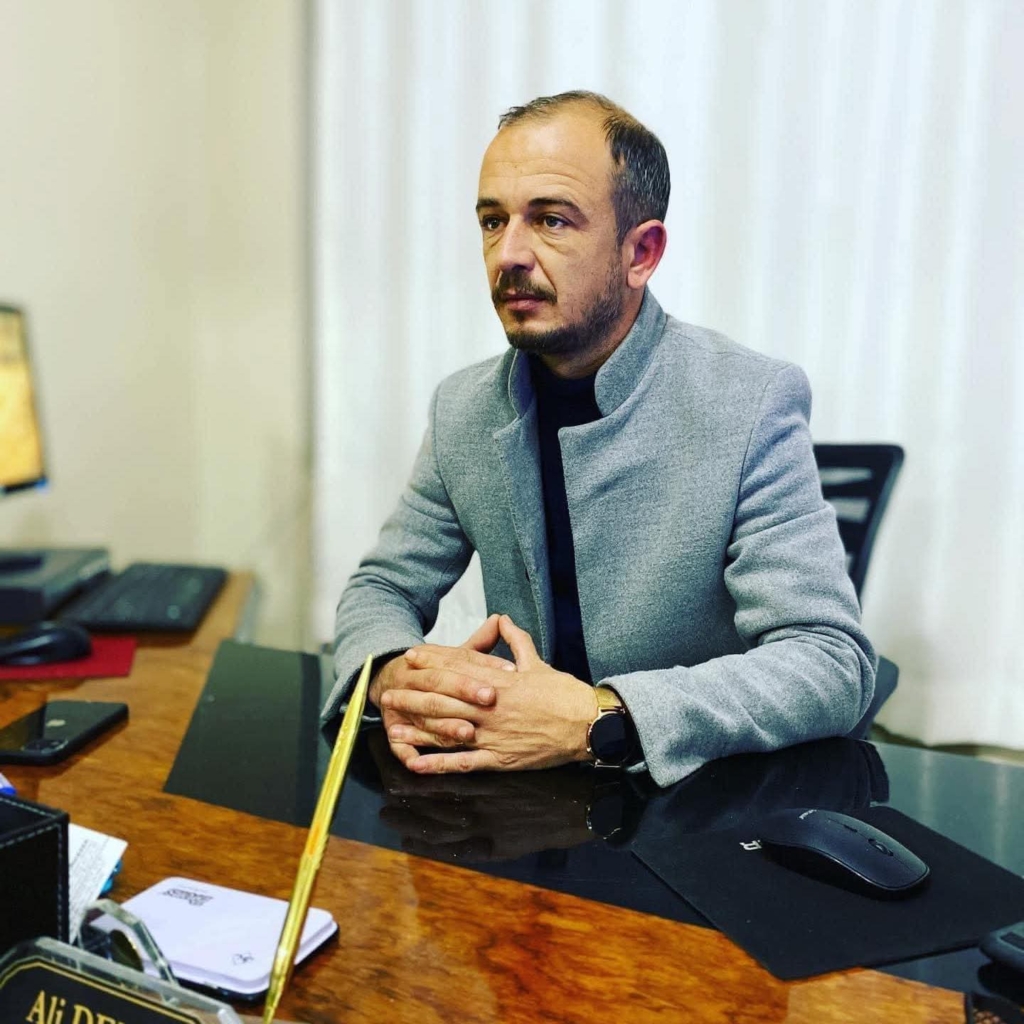 Aydın'da muhtar uyardı: Köy minibüsü kontak kapatabilir! 2 WhatsApp Image 2026 03 26 at 08.30.54