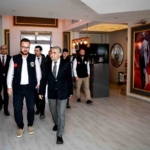 ADÜ İktisadi İşletme Müdürlüğü personeline Ramazan Ayı dolayısıyla alışveriş kartı verildi