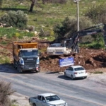 Aydın Büyükşehir, Akbük’te yol yenileme çalışmalarını sürdürüyor