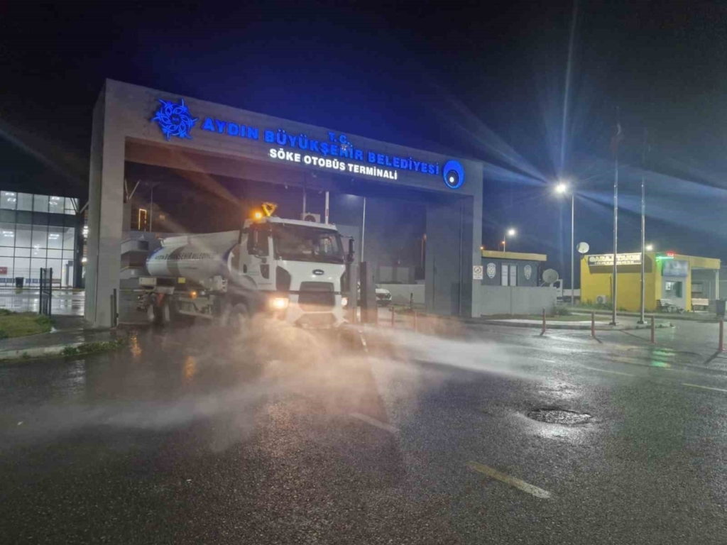 aydin buyuksehirden bayram oncesi otobus terminallerinde temizlik calismasi d67de1ff9b1a