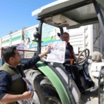 Aydın Büyükşehir’den Yenipazarlı üreticilere yem desteği