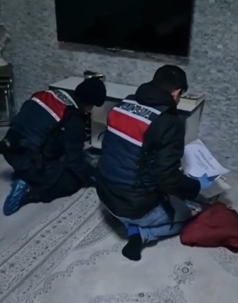 aydinda kara defter cetesine operasyon 4 tutuklama a0d18b25cd7b