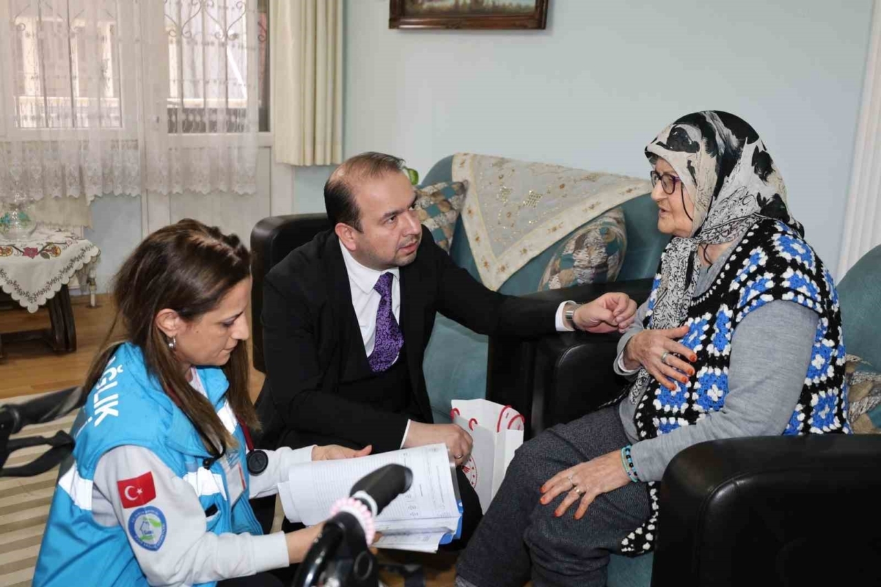 aydinda yasli cinarlar unutulmadi 2590b72df263