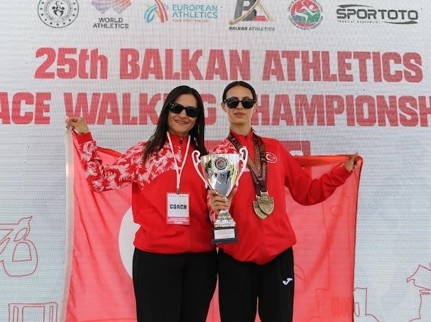 Aydınlı sporcular Balkan şampiyonasına damga vurdu 2 aydinli sporcular balkan sampiyonasina damga vurdu a43d6856ee58