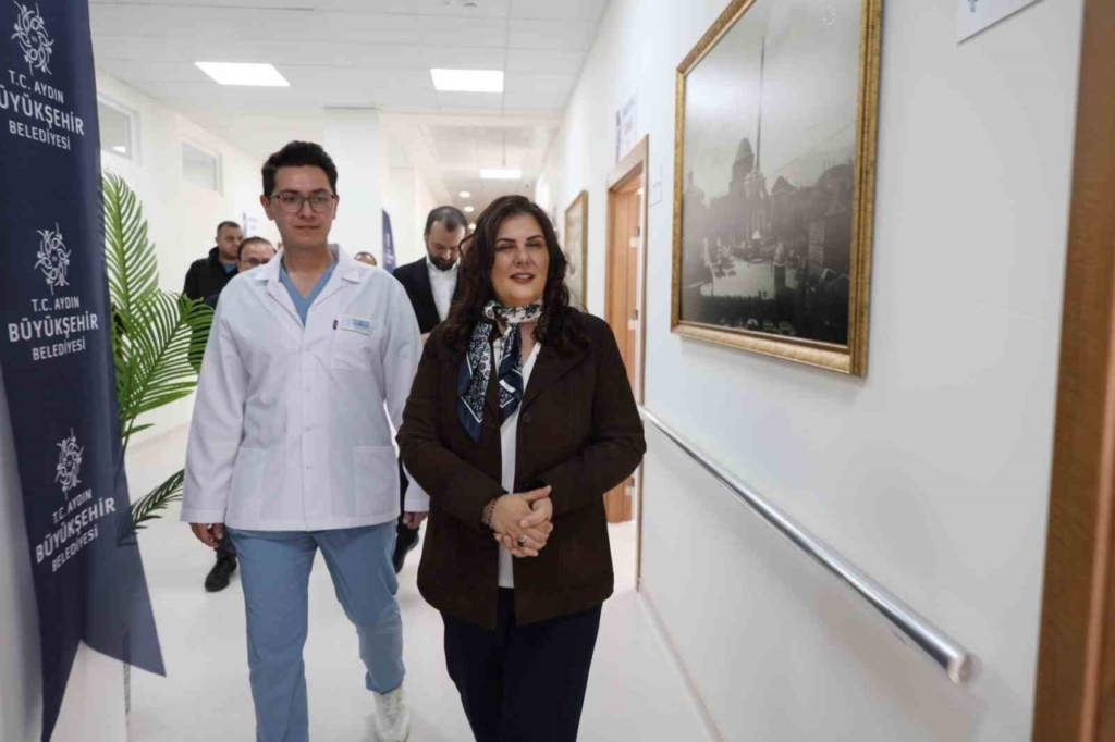 baskan cercioglu dis tedavisi bizden gulumsemesi sizden ad061a1d9e44