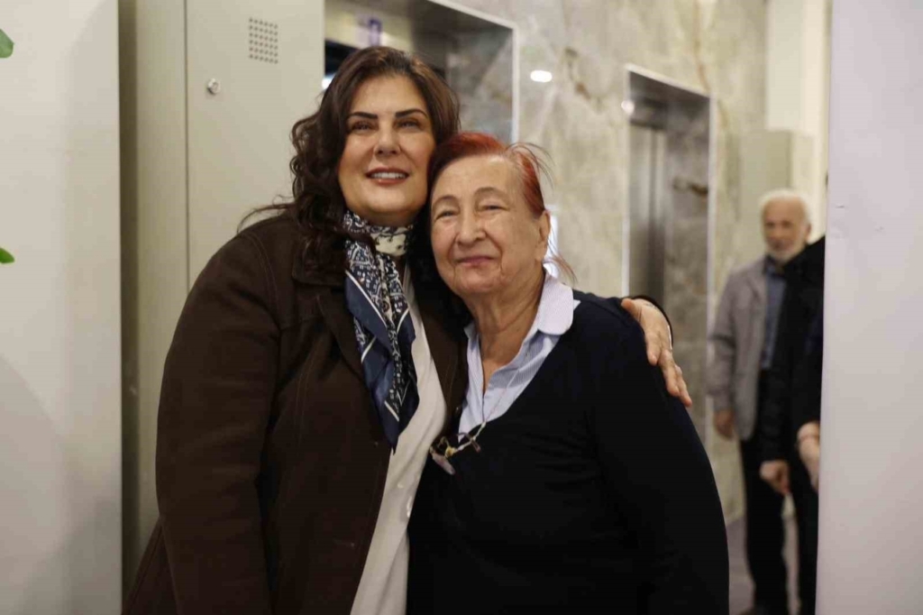 baskan cercioglu dis tedavisi bizden gulumsemesi sizden f4ea10203b25