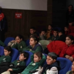 Başkan Çerçioğlu Koçarlı’da minikleri tiyatro ile buluşturdu