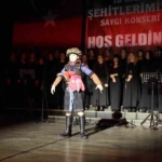 Başkan Çerçioğlu vatandaşları şehitlere saygı konseri ile buluşturdu