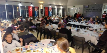 Başkan Doğanca, öksüz ve yetimlerle iftarda buluştu